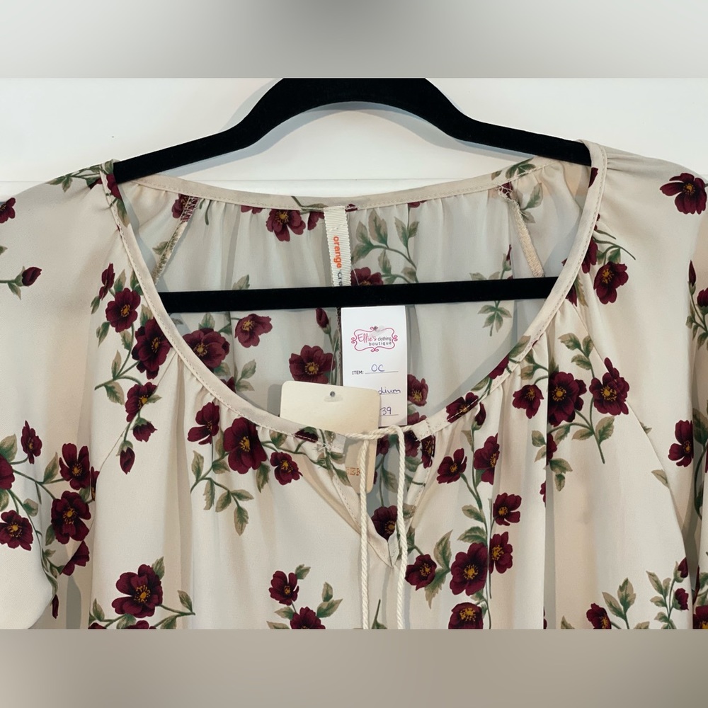 Orange Creek Medium Floral Blouse - Picture 4 of 7